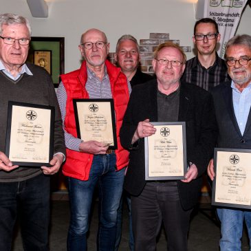 Ehrung langjähriger Mitglieder bei der Jahreshauptversanmmlung