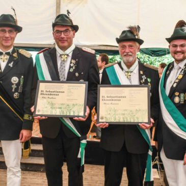 Ehrungen – St. Sebastianus Ehrenkreuz zweimal verliehen
