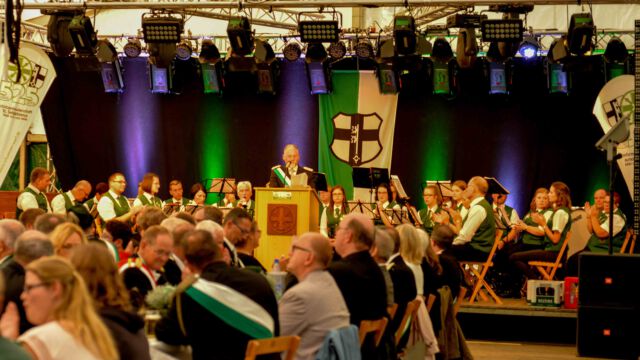 Kaiserschießen und Kommersabend zum 525. Jubiläum der St. Sebastianus Schützenbruderschaft Werl. Foto: Thomas Nitsche -Honorarpflichtig: copyright by Thomas Nitsche, Wulfs Appelhof 13, 59457 Werl, 0171/3100766 - Sparkasse Werl. IBAN: DE11 4145 0075 0002 9282 32, BIC: WELADED1SOS